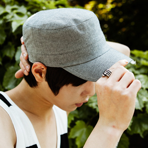 http://www.tomonari.co.kr/m/product.html?branduid=52609 5 color클로젯 군모캐쥬얼 코디 아이템야구모자/스냅백/힙합모자/남자 ...